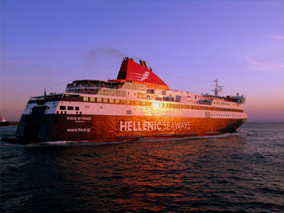 Προσέκρουσε το «ΝΗΣΟΣ ΜΥΚΟΝΟΣ»